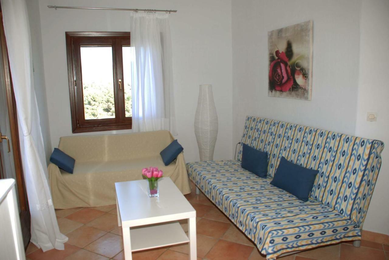Villa Butterfly Nea Roda Esterno foto