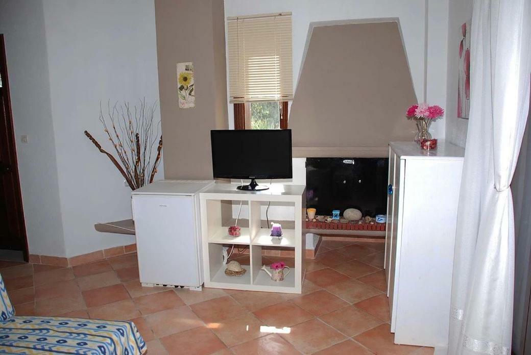 Villa Butterfly Nea Roda Esterno foto